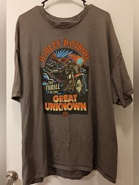 Harley-Davidson Gray Short Sleeve Tee with Orange & Blue Motorcycle Graphic